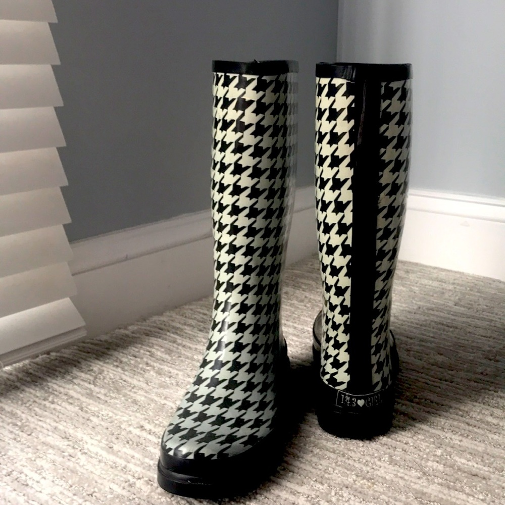 143 Girl Rubber Rain Boots